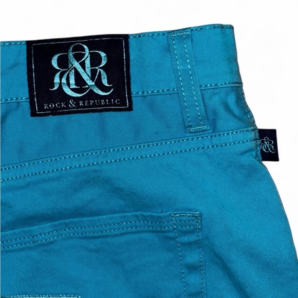 Rock & Republic | Agave Teal Blue Jean Shorts | Size 14 - Picture 4 of 6
